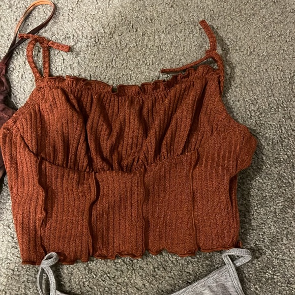 Crop tank top bundle! - Picture 3 of 5